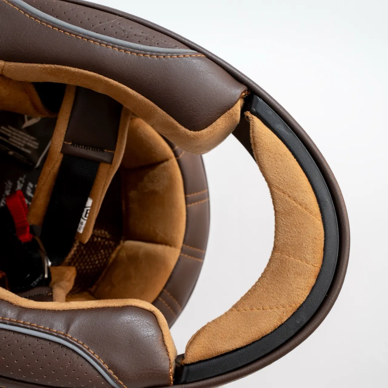 RoadsterIII_MattGrey_06 en tamaño grande.webp