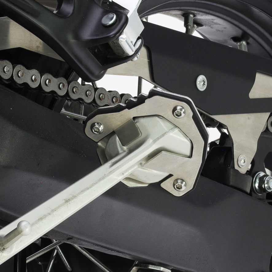Base Caballete Lateral Crosspro Yamaha Tenere 20-26 / Rally 21-26 / W Raid 22-26 Plata / Negro T