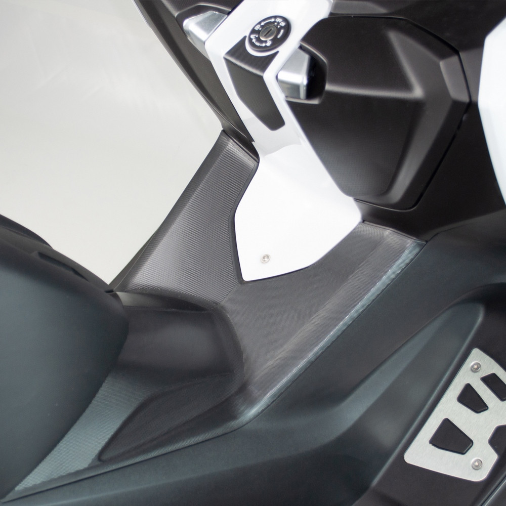 [K49117] Protector Adhesivo Uniracing Puente BMW C650 Sport 14-20 Negro